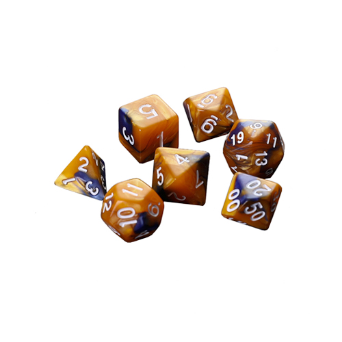 Dungeons &dragons dice set with seven dice