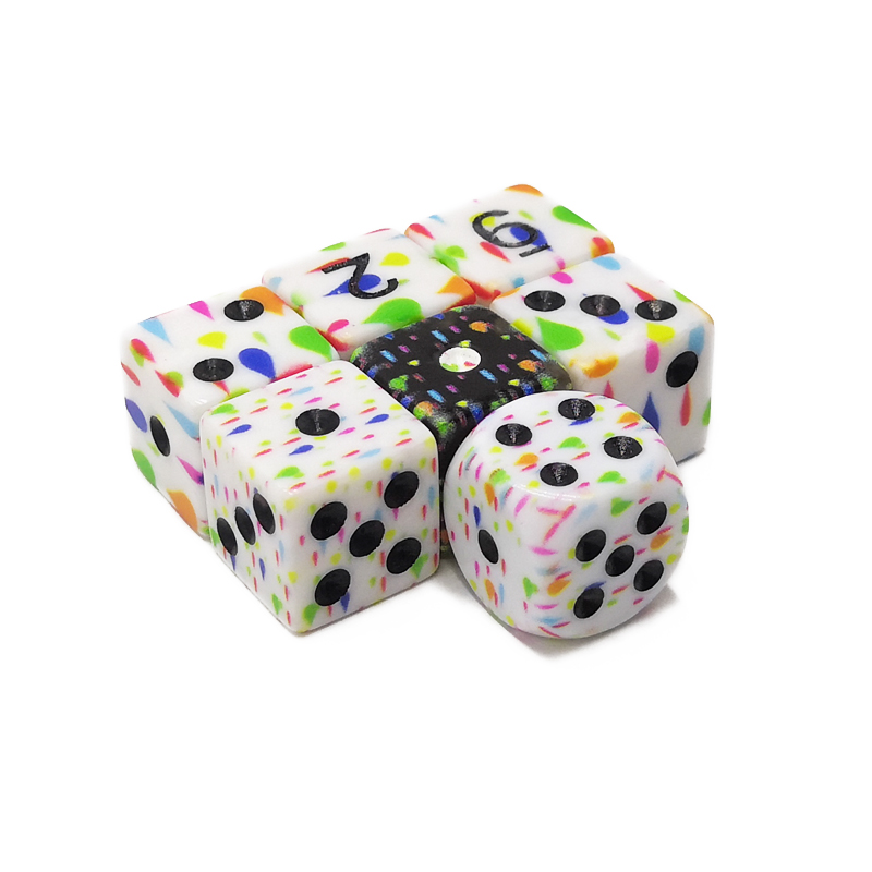 Printed pattern dice